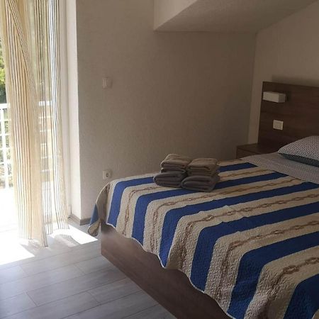 Apartments Kalajzic Pucisca Pokój zdjęcie