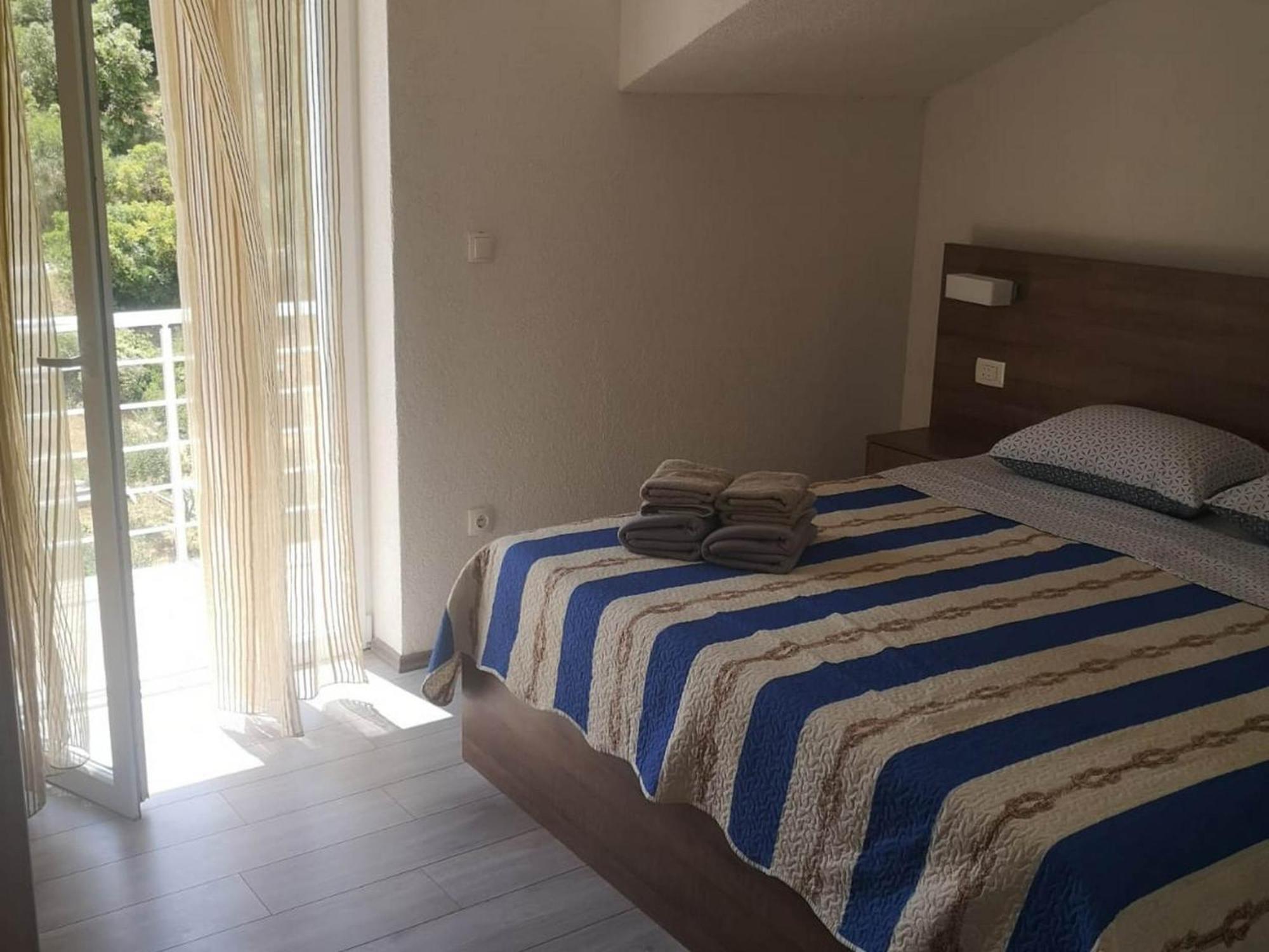 Apartments Kalajzic Pucisca Pokój zdjęcie